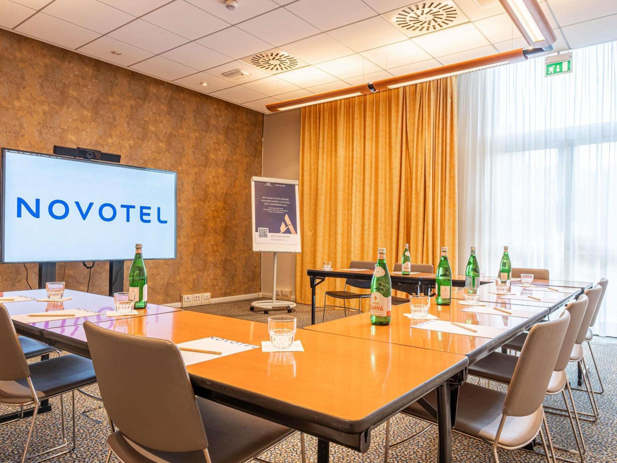 Novotel Est Hotel